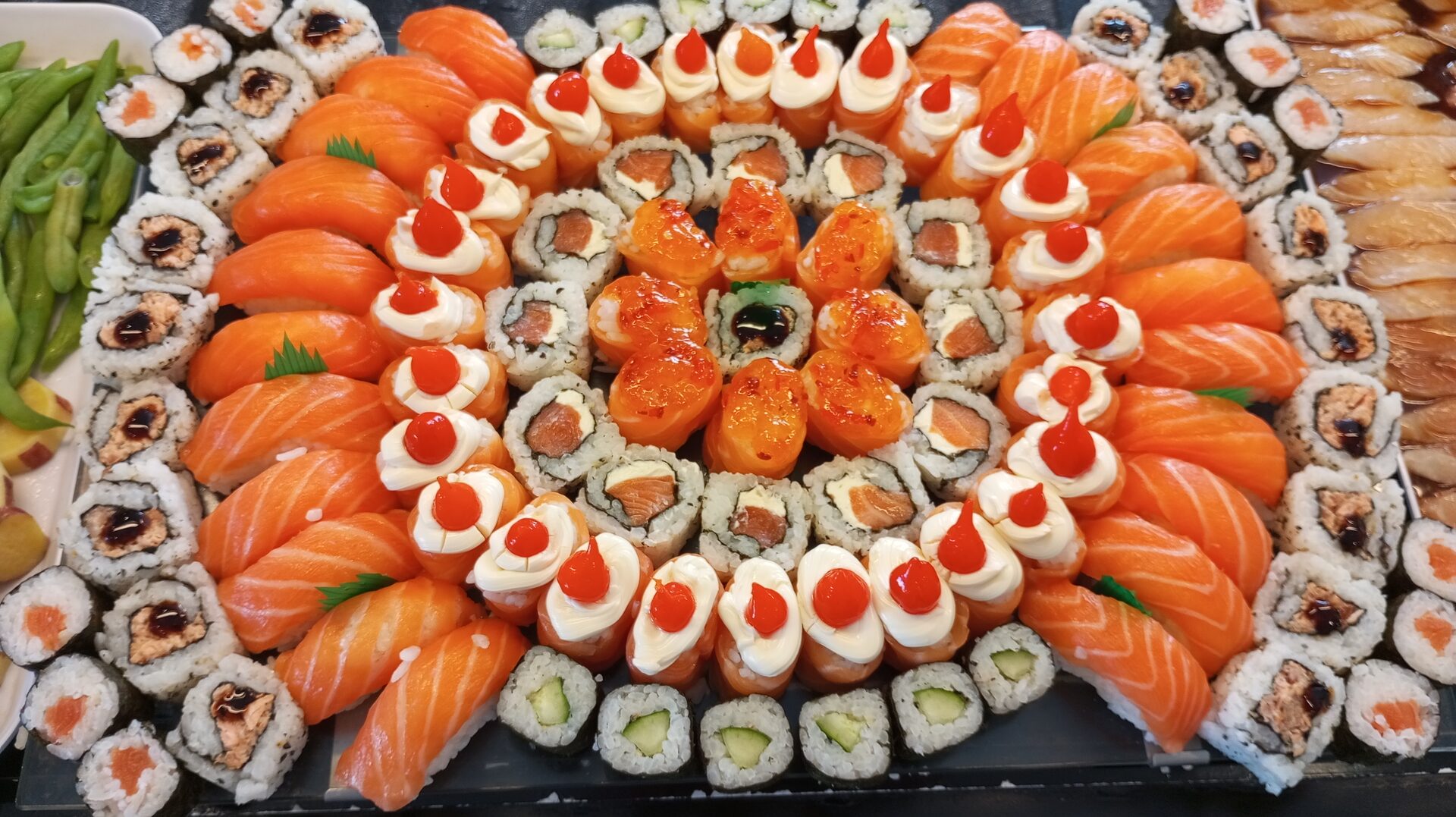 Buffet de sushi Eredità